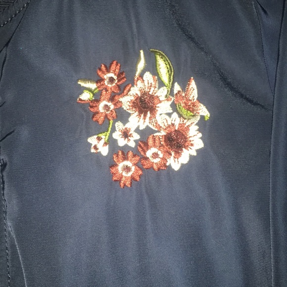 Bomber jacket - Picture 2 of 3